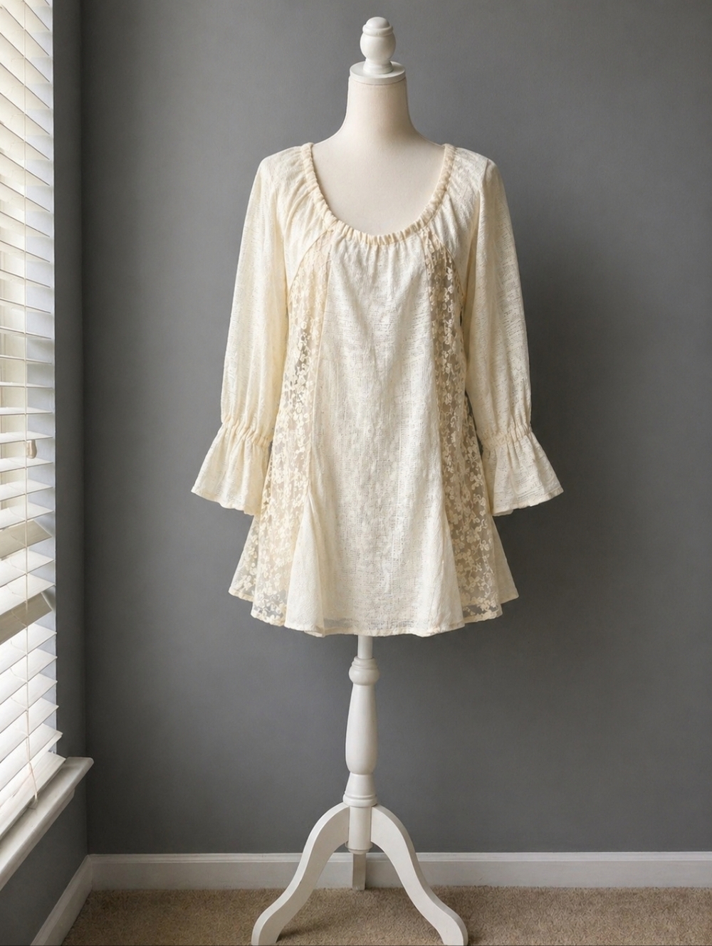 Boho Lace Beach Blouse – Size S (Roja)